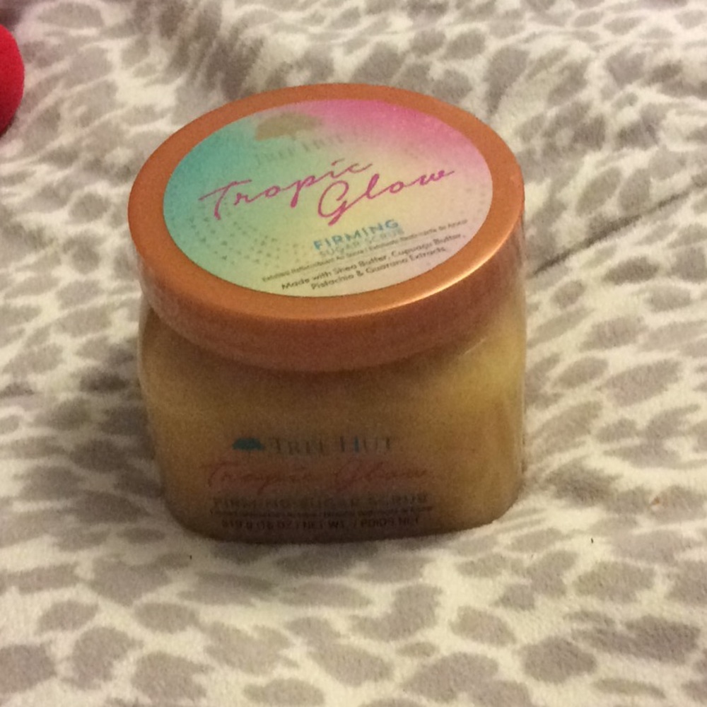 Tropic Glow Tree Hut Scrub